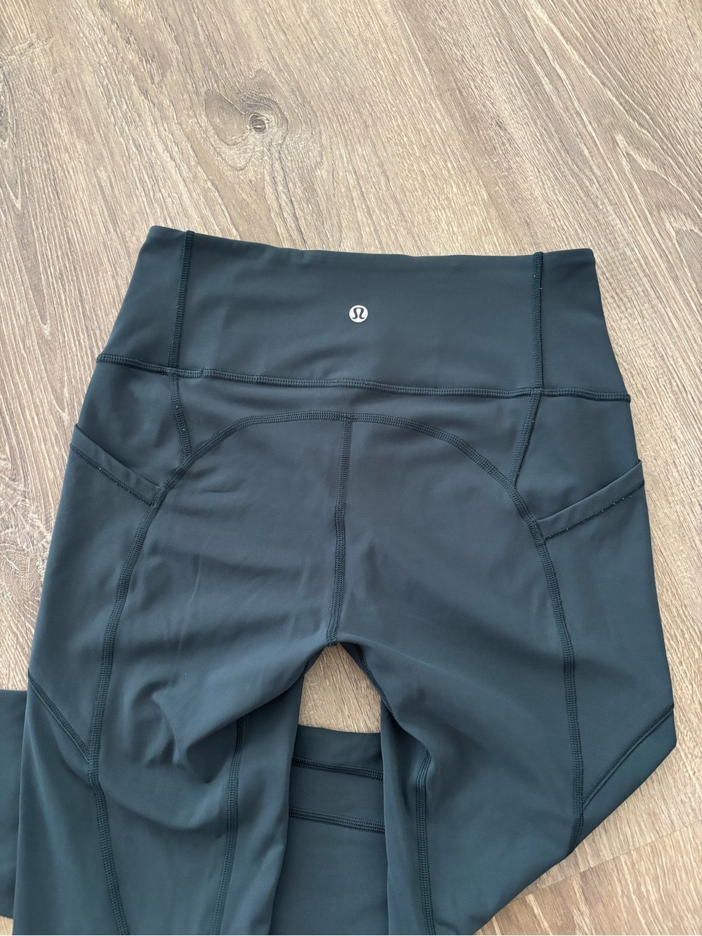 Lululemon Leggings w/pockets (6) - Picture 2 of 6